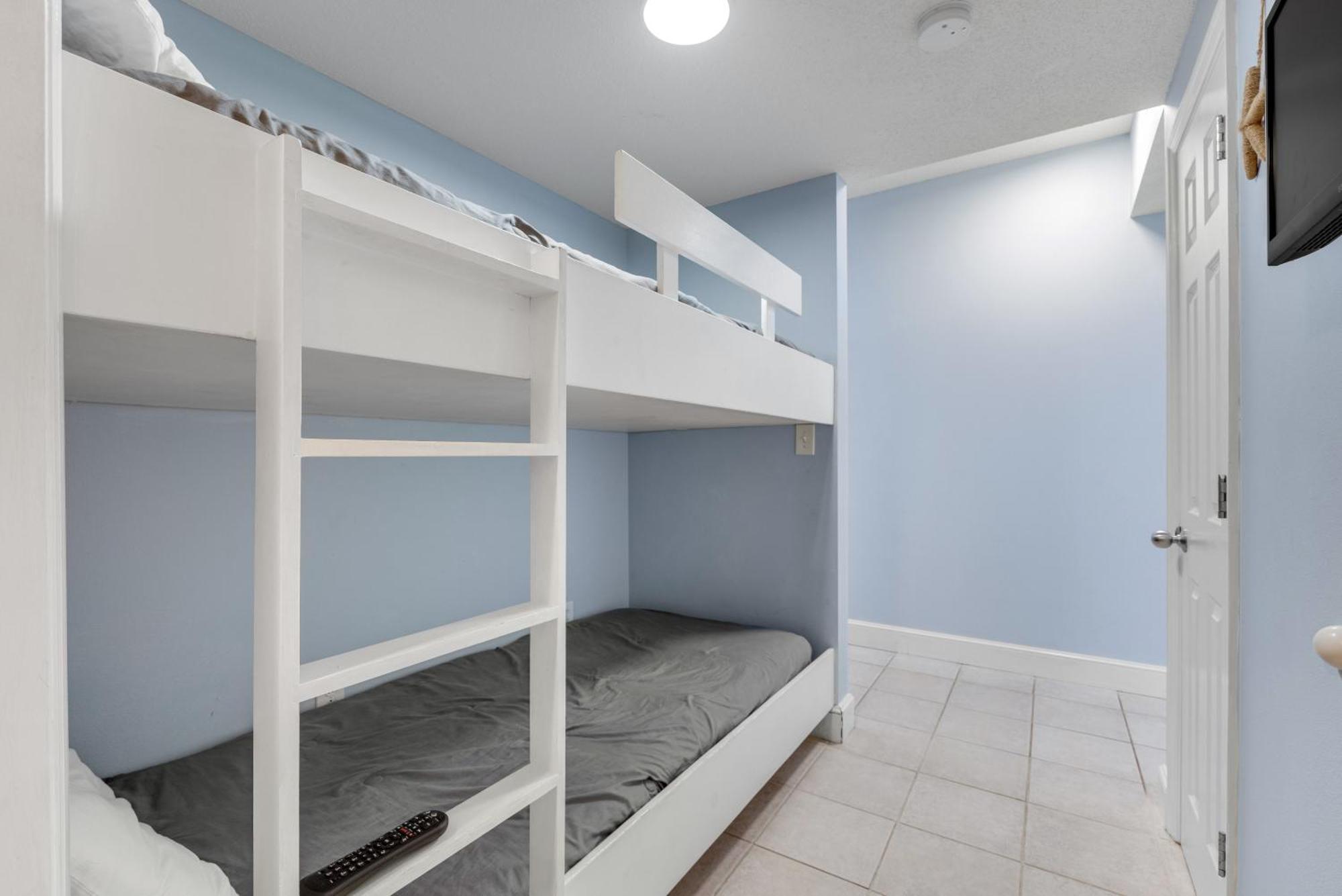 Parking Fee Included-Majestic 1-1606! Gulf Front 1Bedroom, Pool,Hot Tubs,Tennis Panama City Beach Eksteriør billede