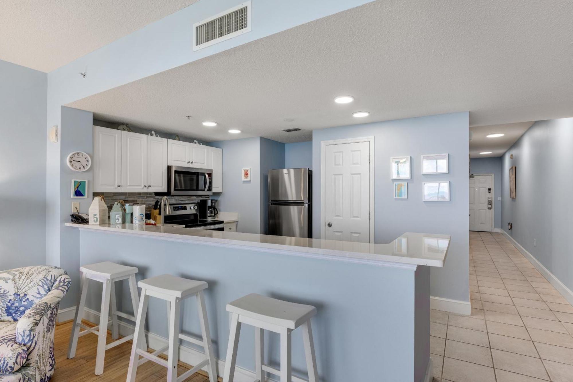 Parking Fee Included-Majestic 1-1606! Gulf Front 1Bedroom, Pool,Hot Tubs,Tennis Panama City Beach Eksteriør billede